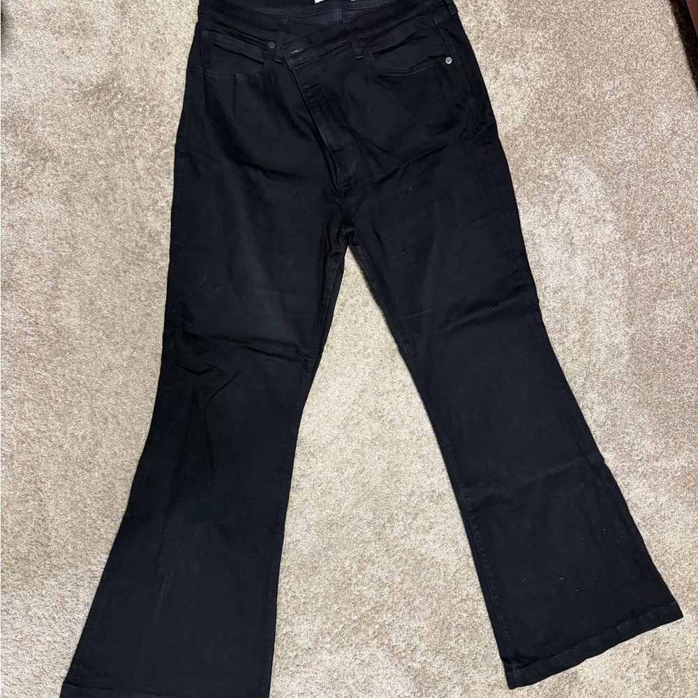 Abercrombie “The Flare” Ultra high rise (size 33/16) Regular